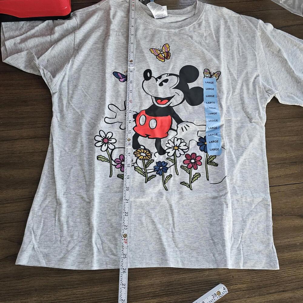 Disney  Mickey Mouse T-Shirt Women's Sz Large Embroidered NWT - Picture 5 of 12